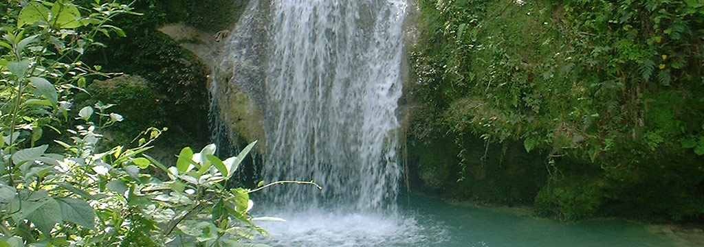 Salto de agua “El Copey”